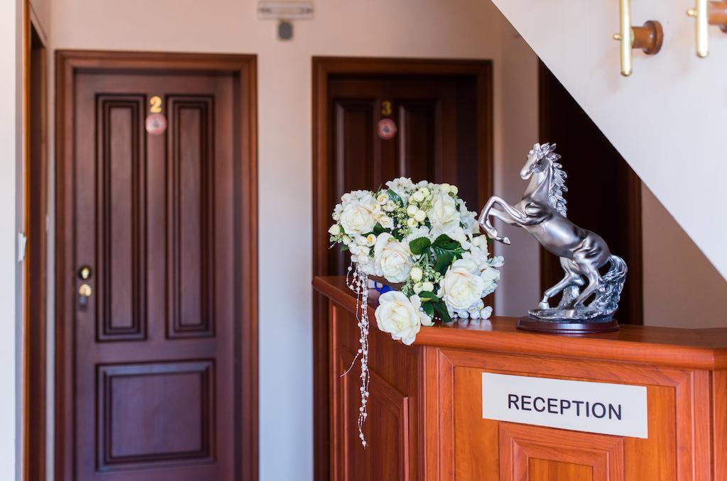 Family Hotel Elegance Arbanasi Eksteriør billede